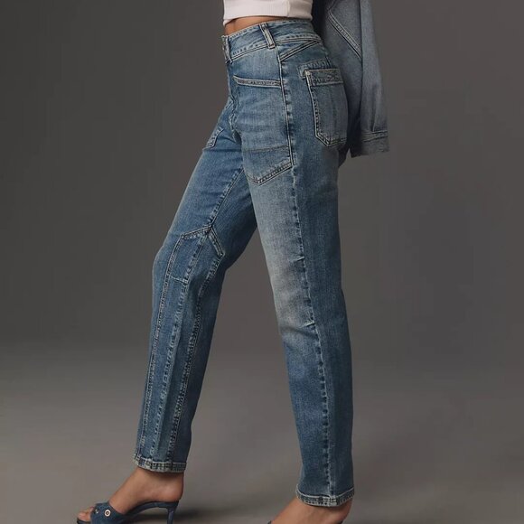 Anthropologie The Wanderer Mid-Rise Relaxed-Leg Jeans by Pilcro - Picture 4 of 9